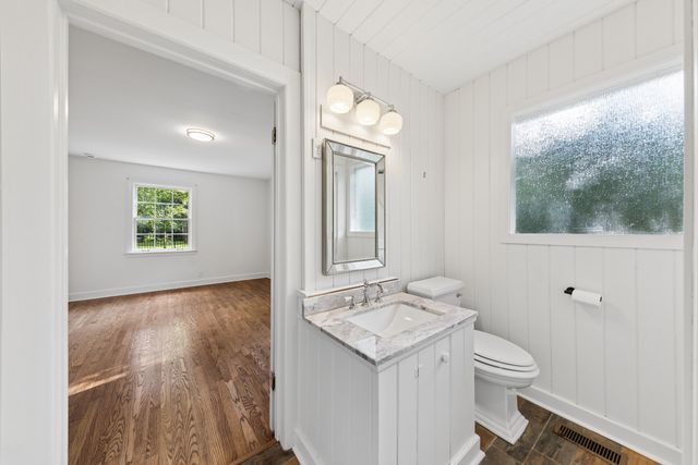 4025 Lealand Ln, Nashville, TN 37204