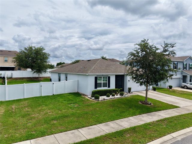 15280 WHITE TAIL LOOP, Mascotte, FL 34753
