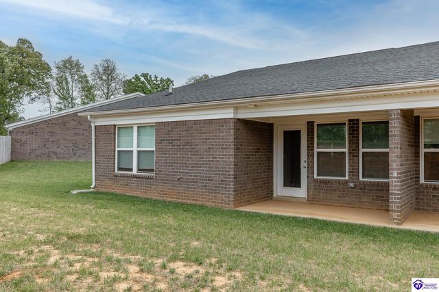 307 Breckinridge Circle, Vine Grove, KY 40175