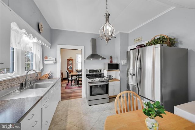 316 W INDEPENDENCE ST, Orwigsburg, PA 17961