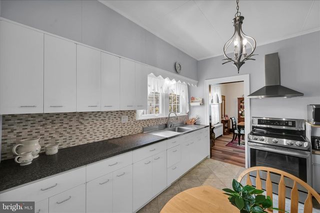 316 W INDEPENDENCE ST, Orwigsburg, PA 17961