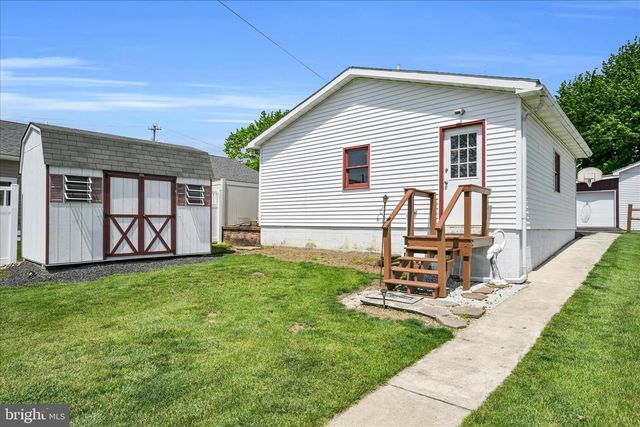 316 W INDEPENDENCE ST, Orwigsburg, PA 17961