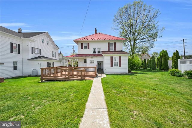 316 W INDEPENDENCE ST, Orwigsburg, PA 17961