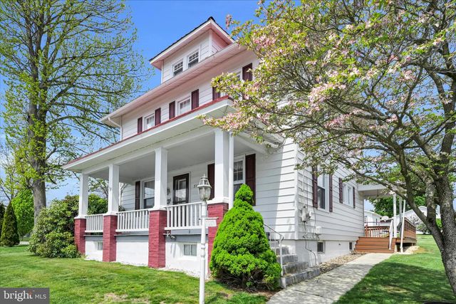 316 W INDEPENDENCE ST, Orwigsburg, PA 17961