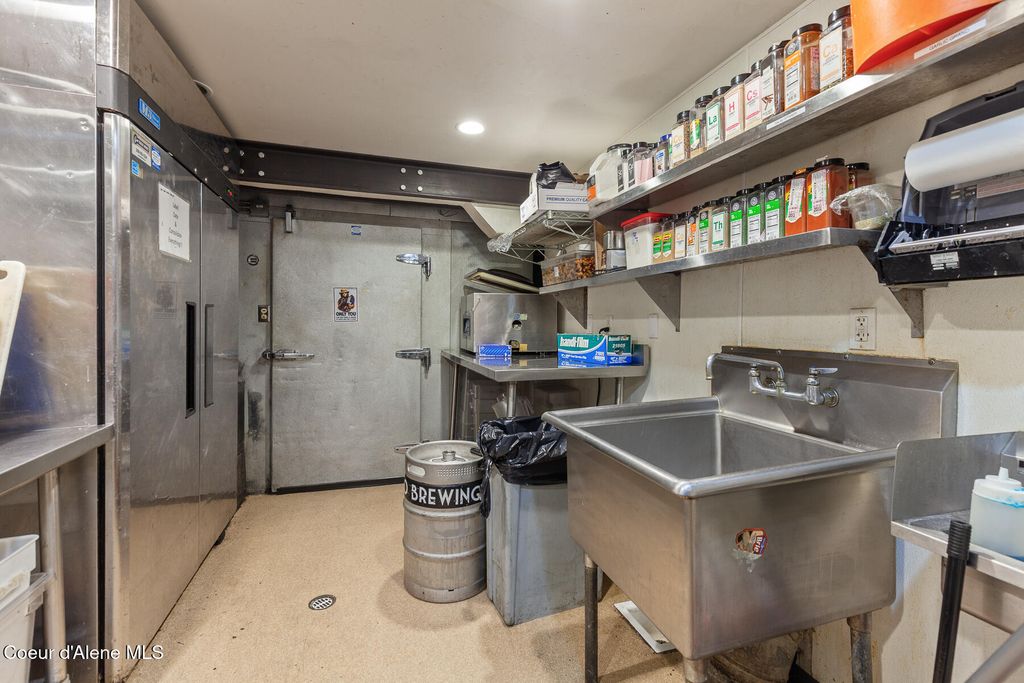 523/517 E. Sherman Avenue, Coeur d'Alene, ID 83814 photo 24