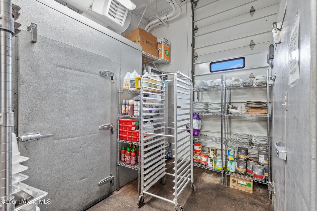 523/517 E. Sherman Avenue, Coeur d'Alene, ID 83814 photo 43