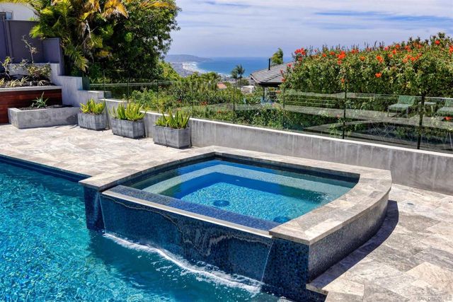 1573 Copa de Oro, La Jolla, CA 92037