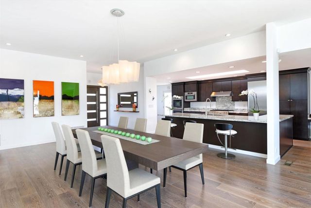1573 Copa de Oro, La Jolla, CA 92037
