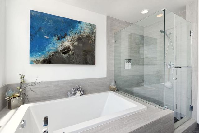 1573 Copa de Oro, La Jolla, CA 92037