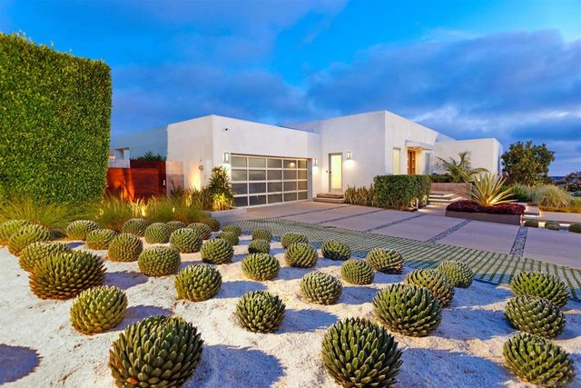 1573 Copa de Oro, La Jolla, CA 92037
