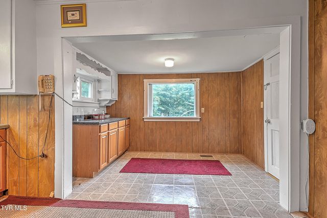 208 Gravely Road, Kingsport, TN 37665