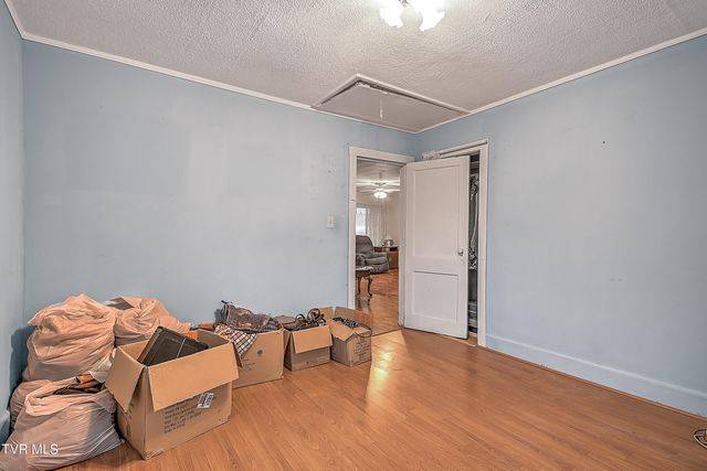 208 Gravely Road, Kingsport, TN 37665