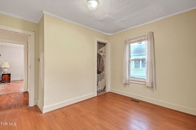 208 Gravely Road, Kingsport, TN 37665