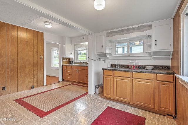 208 Gravely Road, Kingsport, TN 37665