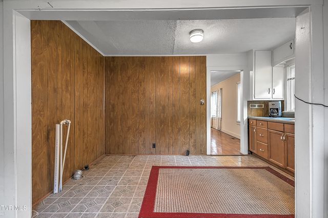 208 Gravely Road, Kingsport, TN 37665