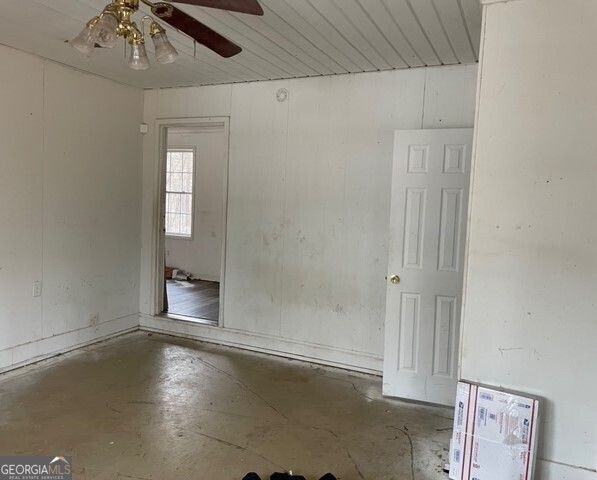 220 Eve Circle, Griffin, GA 30224