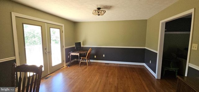 148 ARKLOW DR, Cross Junction, VA 22625