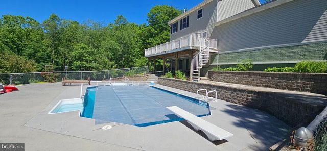 148 ARKLOW DR, Cross Junction, VA 22625