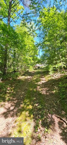 148 ARKLOW DR, Cross Junction, VA 22625