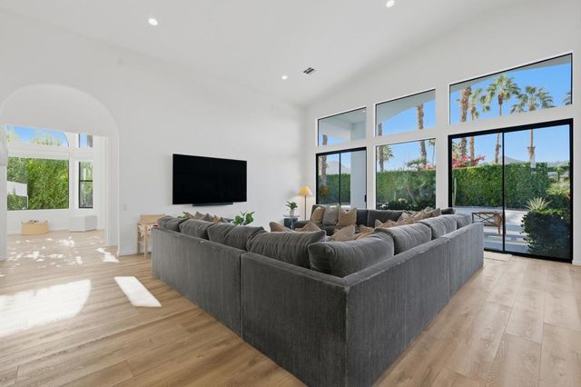 50245 Mountain Shadows Road, La Quinta, CA 92253