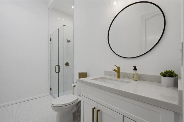 50245 Mountain Shadows Road, La Quinta, CA 92253