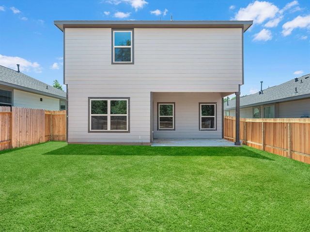9521 Last Maples Trail, Conroe, TX 77303