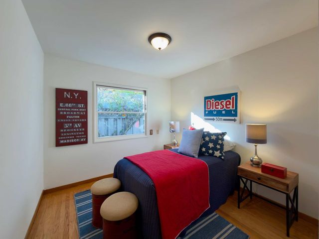 3057 South Court, Palo Alto, CA 94306