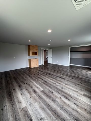 10286 E Joes Road, Talala, OK 74080