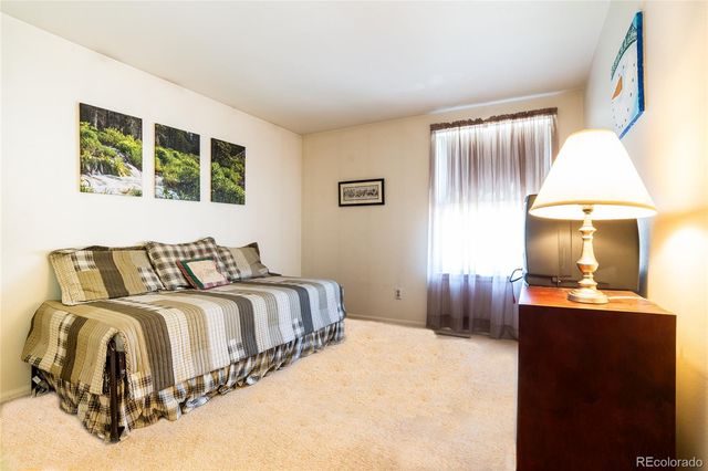 5123 S Iris Way, Littleton, CO 80123