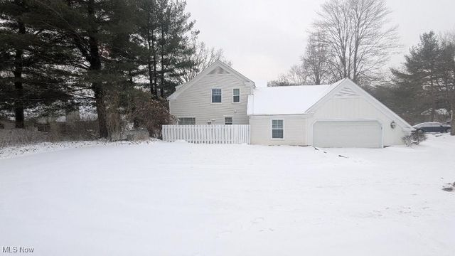 4389 Devonshire Drive, Youngstown, OH 44512