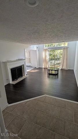 4389 Devonshire Drive, Youngstown, OH 44512