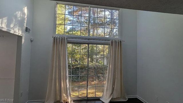 4389 Devonshire Drive, Youngstown, OH 44512