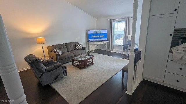 4389 Devonshire Drive, Youngstown, OH 44512