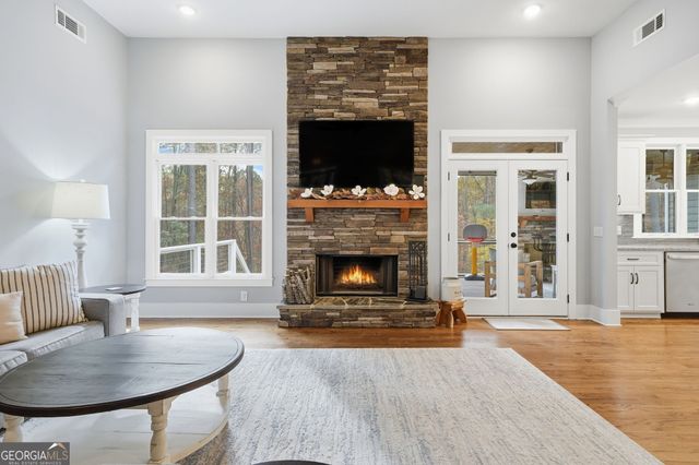 227 Wilshire Terrace, White, GA 30184