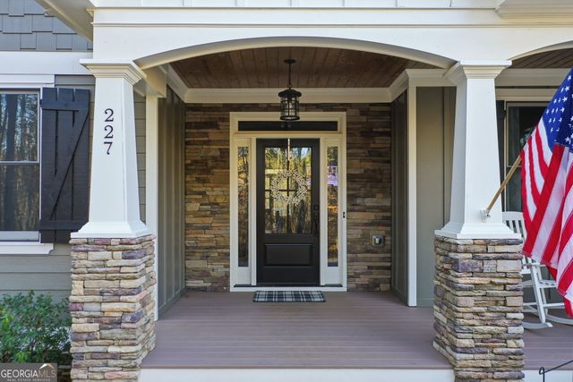 227 Wilshire Terrace, White, GA 30184