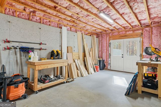 227 Wilshire Terrace, White, GA 30184