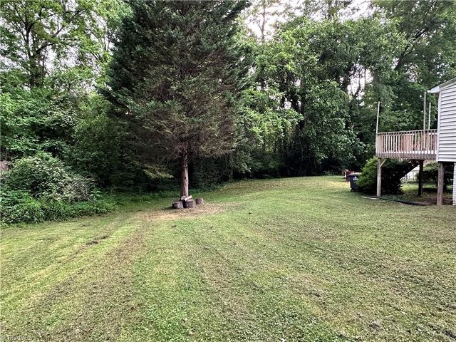 516 Rosewood Drive, Lexington, NC 27292