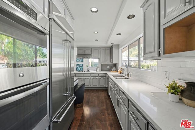 6667 W 5th Street, Los Angeles, CA 90048