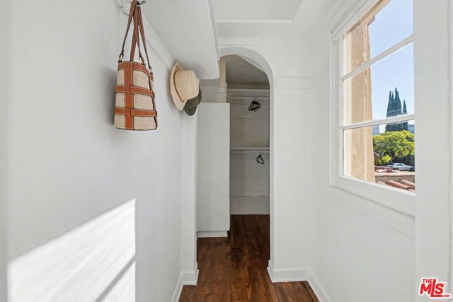 6667 W 5th Street, Los Angeles, CA 90048