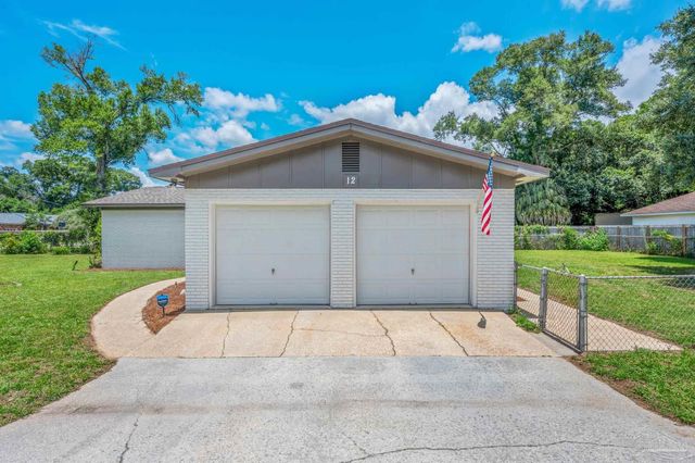 12 Western Dr, Pensacola, FL 32506