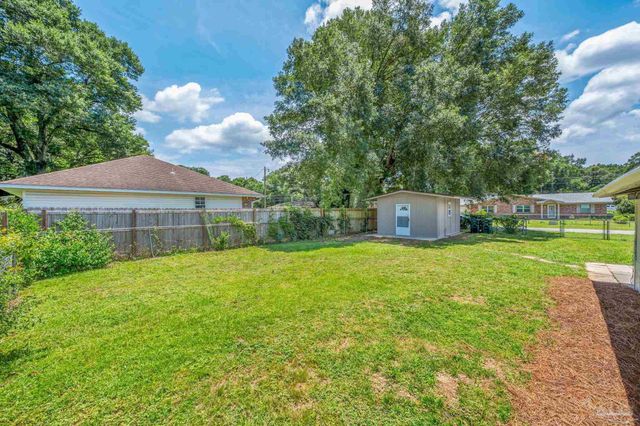 12 Western Dr, Pensacola, FL 32506