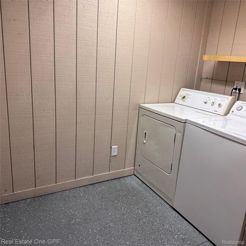 11508 Nagel Street, Hamtramck, MI 48212