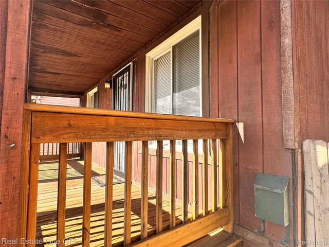 11508 Nagel Street, Hamtramck, MI 48212