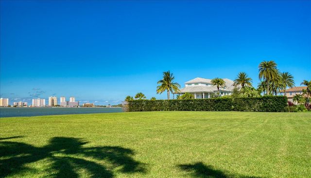 ST ANDREWS DRIVE, Belleair, FL 33756