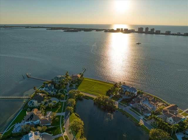 ST ANDREWS DRIVE, Belleair, FL 33756