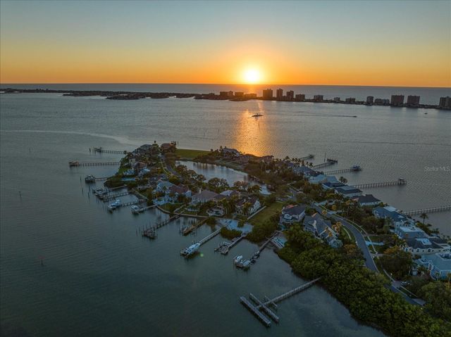 ST ANDREWS DRIVE, Belleair, FL 33756