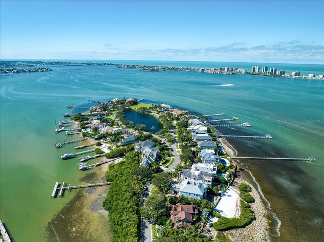 ST ANDREWS DRIVE, Belleair, FL 33756