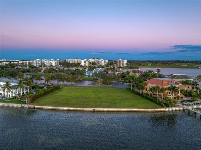 ST ANDREWS DRIVE, Belleair, FL 33756