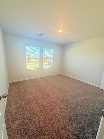 2613 Kathleens Crossing, Yukon, OK 73099