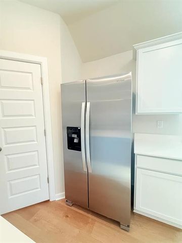 2613 Kathleens Crossing, Yukon, OK 73099